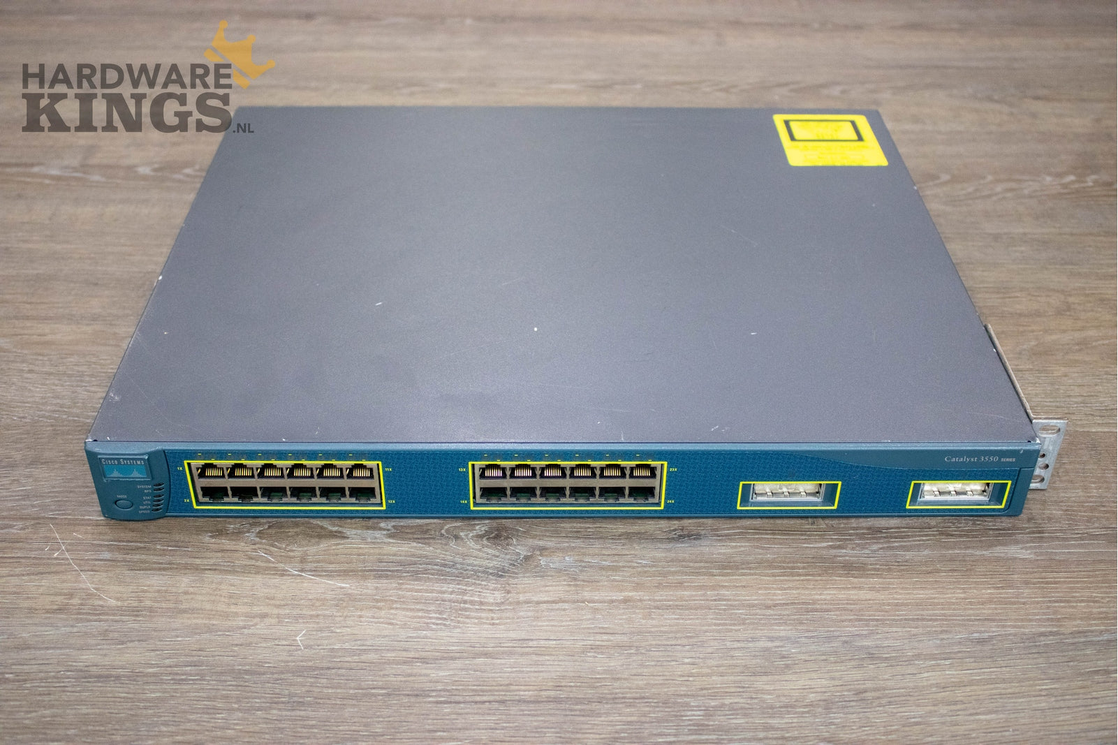 Cisco Catalyst 3550 24 10/100 Mbps + 2 GBIC ports WS-C3550-24-EMI